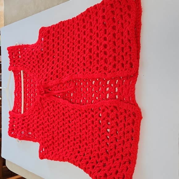 Misses Vintage/retro 1970's red crocheted vest - Picture 3 of 4